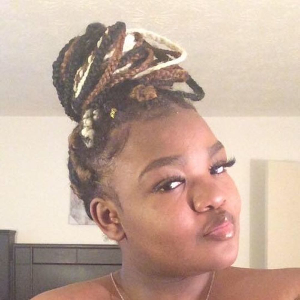 Meet your Posher, Destiny